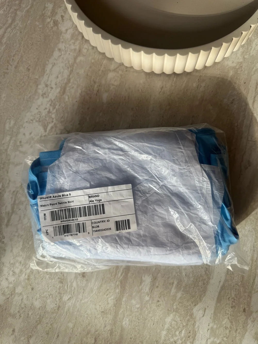 ALO Yoga nwt alo